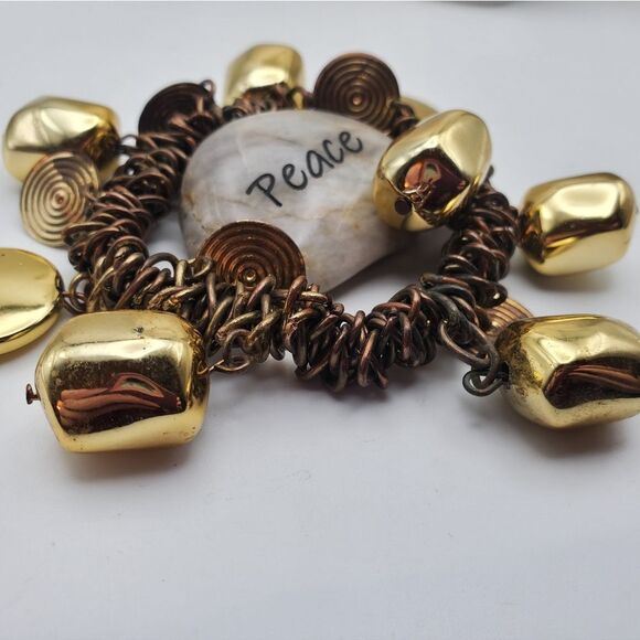 Good luck gold toned jingle bracelet new years day - Picture 2 of 2